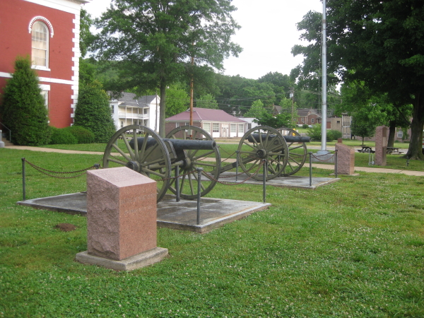 3 Inch Ordnance Rifles on Gounds of Iron County Courthouse 3 Inch Ordnance Rifles on Gounds of Iron County Courthouse
